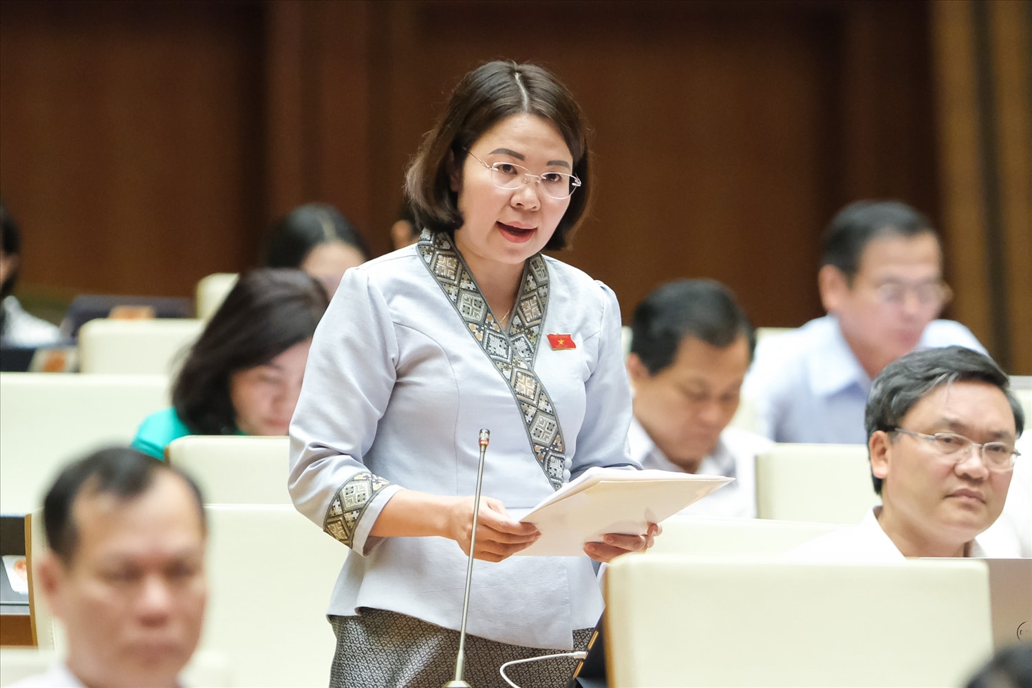Đại biểu Hoàng Thị Đôi - Đoàn ĐBQH tỉnh Sơn La Đại biểu Hoàng Thị Đôi - Đoàn ĐBQH tỉnh Sơn La