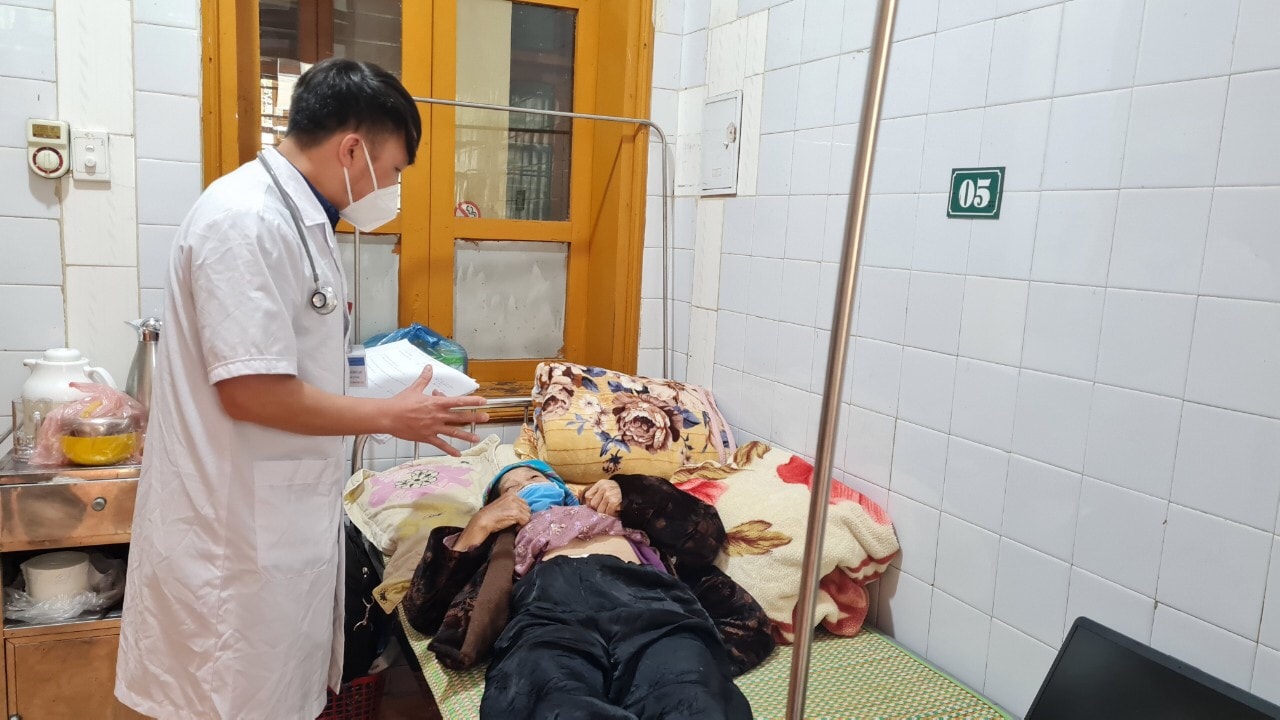 Các bác sỹ được đào tạo chuyên sâu đã và đang góp phần nâng cao chất lượng khám và điều trị bệnh nhân ngay tại cơ sở