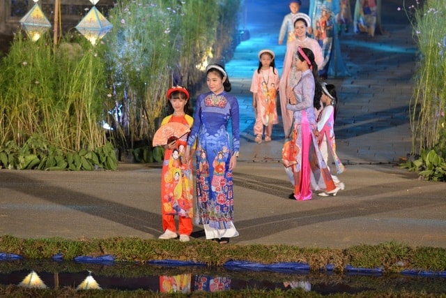 Hoạt động cộng đồng với chủ đề Hoạt động cộng đồng với chủ đề