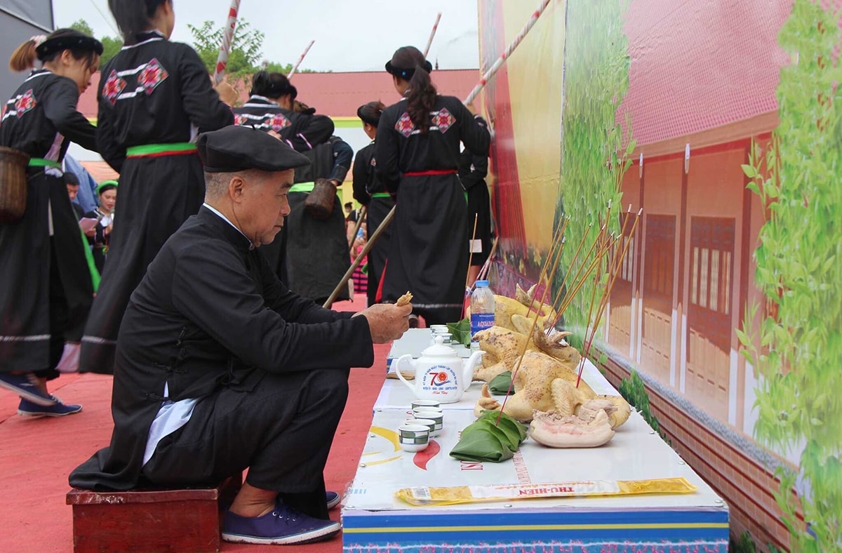 Tái hiện Nghi lễ cầu mùa (lễ Khau Sặn) mang đậm nét văn hóa đặc sắc tiêu biểu của dân tộc Sán Chay