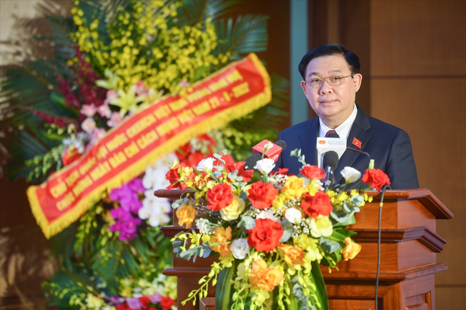 Chủ tịch Quốc hội Vương Đình Huệ phát biểu tại Lễ kỷ niệm 97 năm Ngày Báo chí cách mạng Việt Nam tại Báo Đại biểu nhân dân Chủ tịch Quốc hội Vương Đình Huệ phát biểu tại Lễ kỷ niệm 97 năm Ngày Báo chí cách mạng Việt Nam tại Báo Đại biểu nhân dân