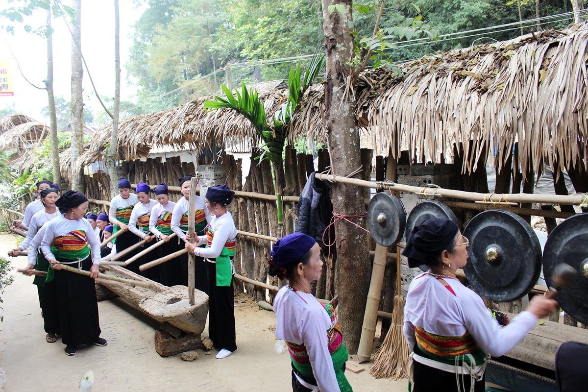 Phát triển du lịch cộng đồng tại bản Đôn giúp người dân có cuộc sống sung túc hơn