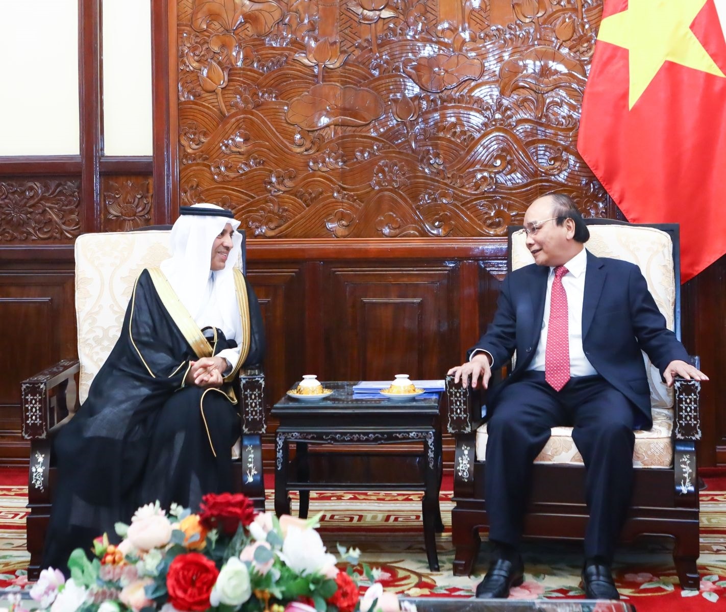 Chủ tịch nước Nguyễn Xuân Phúc tiếp Đại sứ Vương quốc Saudi Arabia đến chào từ biệt. Ảnh: VPCTN