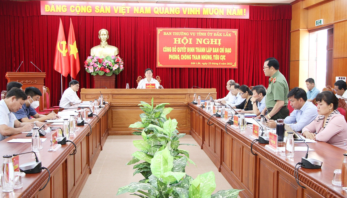 Hội nghị công bố Quyết định thành lập Ban Chỉ đạo Phòng, chống tham nhũng, tiêu cực tỉnh Đắk Lắk Hội nghị công bố Quyết định thành lập Ban Chỉ đạo Phòng, chống tham nhũng, tiêu cực tỉnh Đắk Lắk