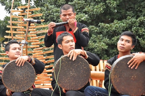  Ca khúc mang âm hưởng, phong cách Tây Nguyên luôn thu hút công chúng Ảnh: ITN