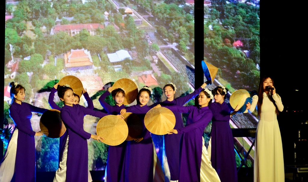 100 món ăn đường phố hội tụ 5