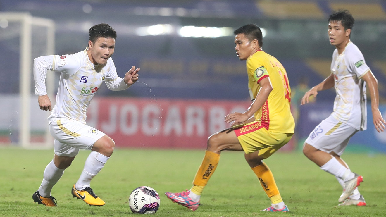 V-League 2022 trở lại khi không còn ngôi sao lớn nhất của mình là Quang Hải. Ảnh: Hoàng Linh
