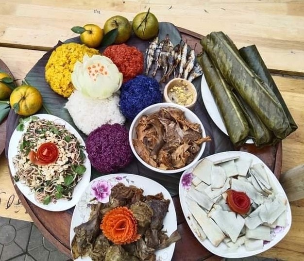 Mâm cơm truyền thống của người Tày Bảo Yên