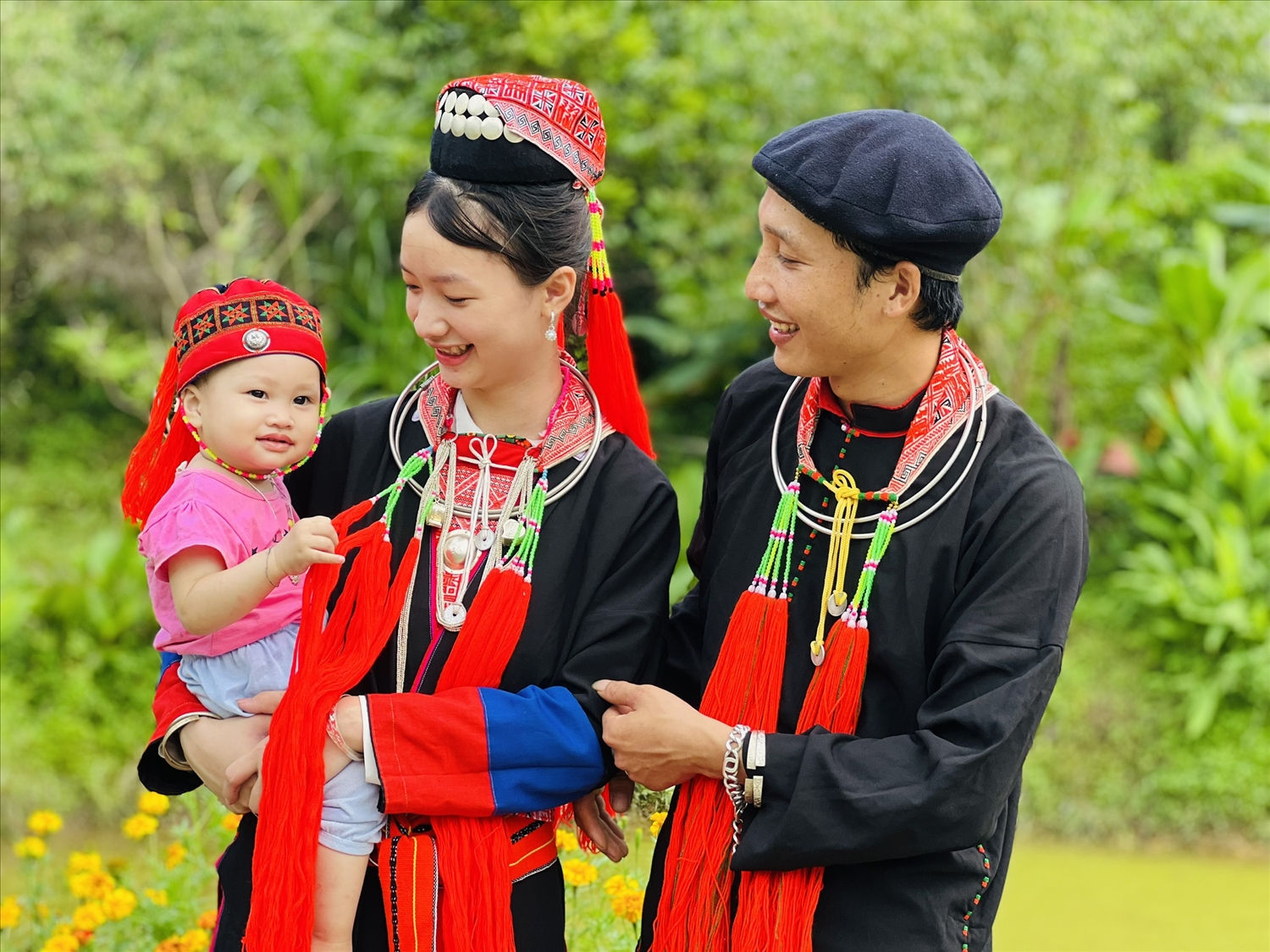 Nhờ ông Bình mà những phong tục tập quán của người Dao Thanh Y luôn được bảo tồn và phát triển