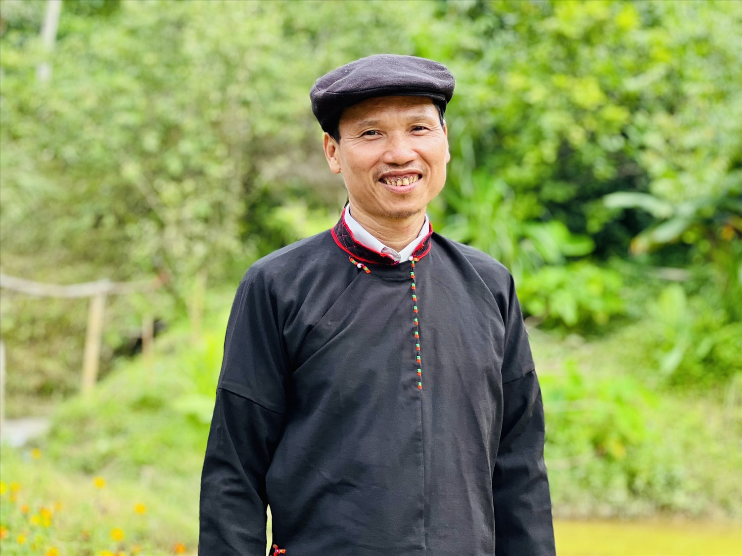 Chân dung Người có uy tín Lý Văn Bình