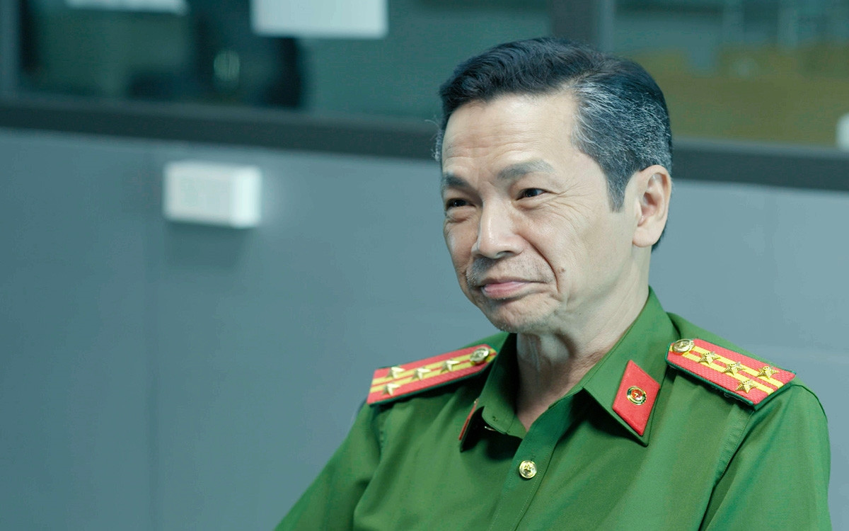 NSND Trung Anh vào vai lãnh đạo chuyên án