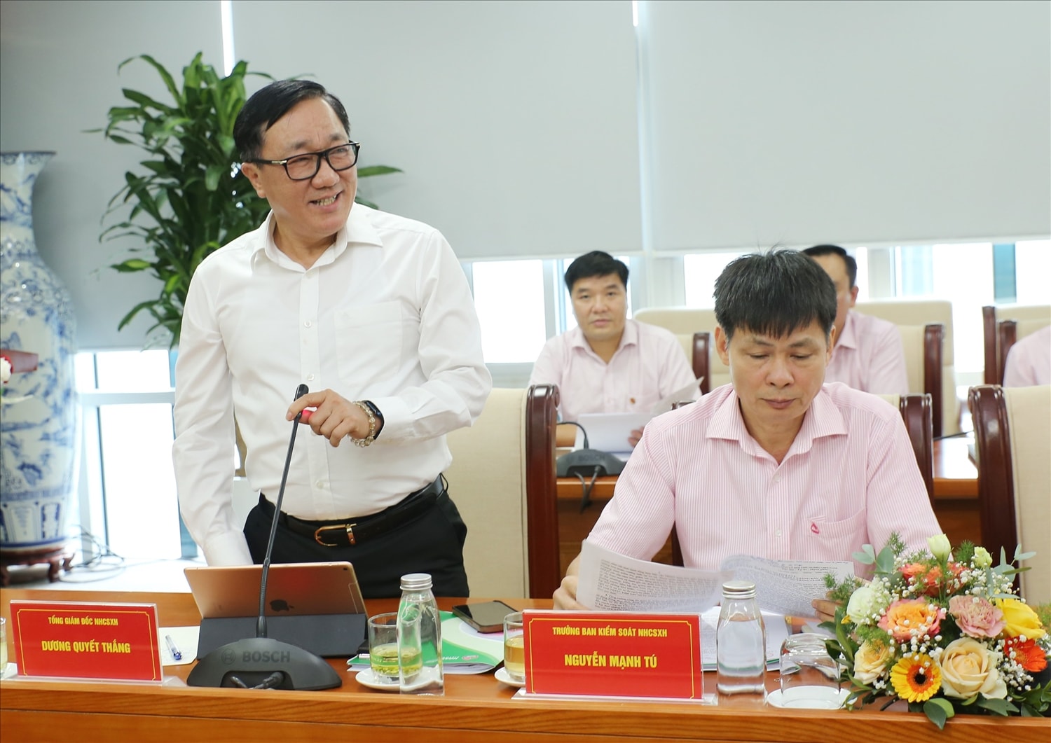 Ủy viên HĐQT, Tổng Giám đốc NHCSXH Dương Quyết Thắng báo cáo kết quả hoạt động quý II/2022 Ủy viên HĐQT, Tổng Giám đốc NHCSXH Dương Quyết Thắng báo cáo kết quả hoạt động quý II/2022