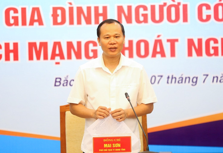 Ông Mai Sơn, Phó Chủ tịch Thường trực UBND tỉnh Bắc Giang phát biểu tại Hội nghị (Ảnh: Báo Bắc Giang) Ông Mai Sơn, Phó Chủ tịch Thường trực UBND tỉnh Bắc Giang phát biểu tại Hội nghị (Ảnh: Báo Bắc Giang)