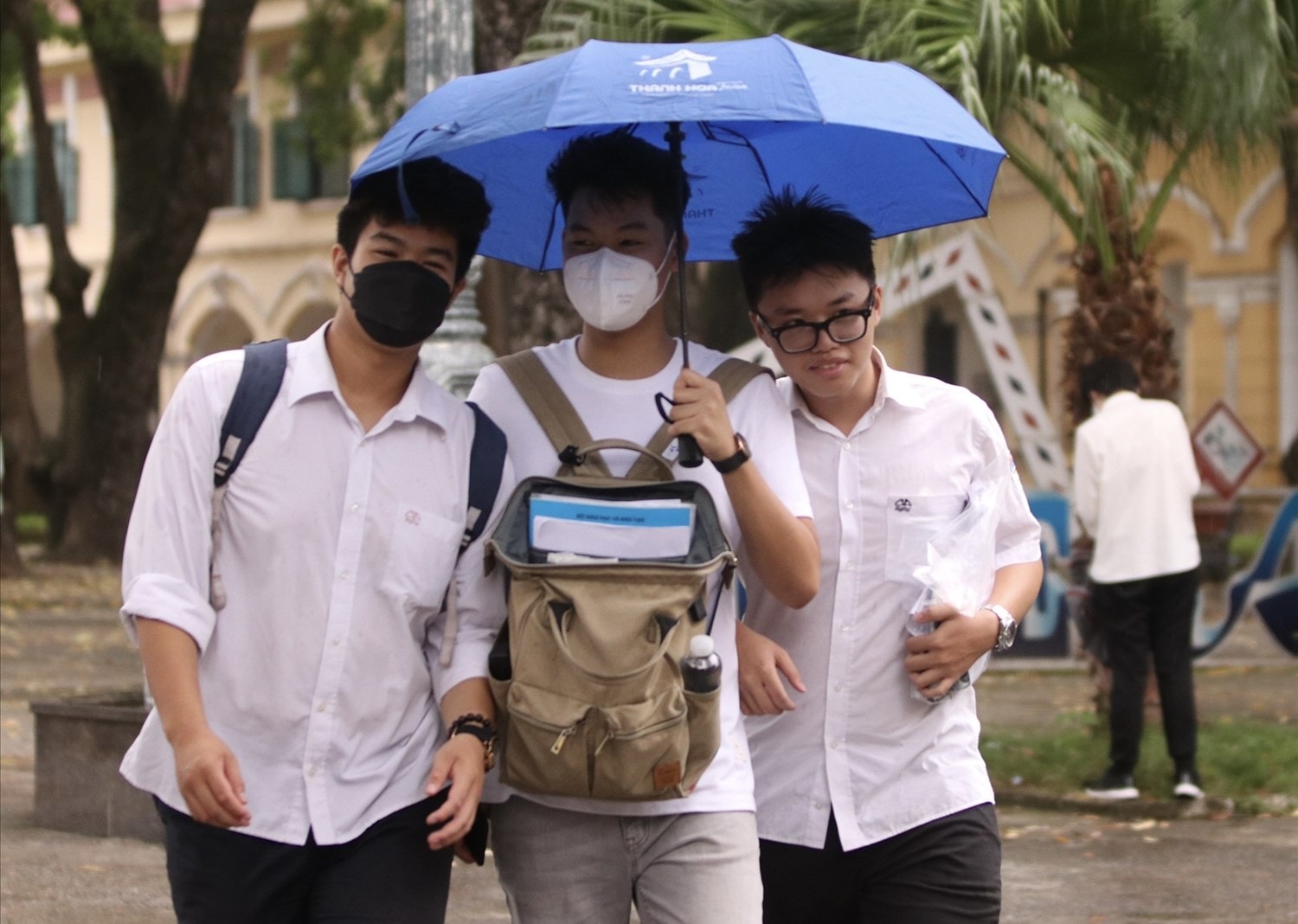 Cách tính điểm xét tốt nghiệp và điểm liệt thi tốt nghiệp THPT 2022 như thế nào? 2
