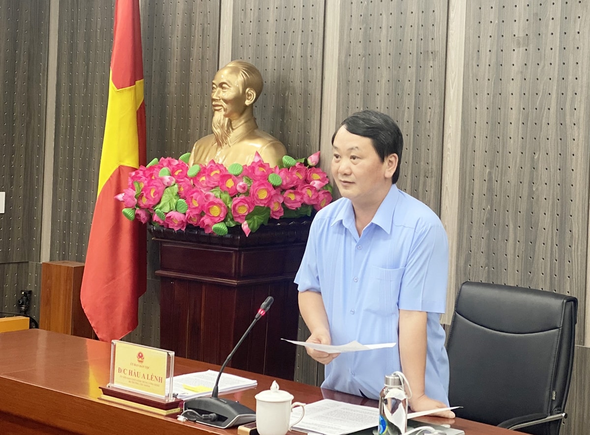 Bộ trưởng, Chủ nhiệm UBDT Hầu A Lềnh phát biểu tại cuộc họp Bộ trưởng, Chủ nhiệm UBDT Hầu A Lềnh phát biểu tại cuộc họp