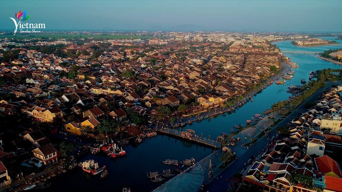 Hội An thơ mộng nhìn từ trên cao