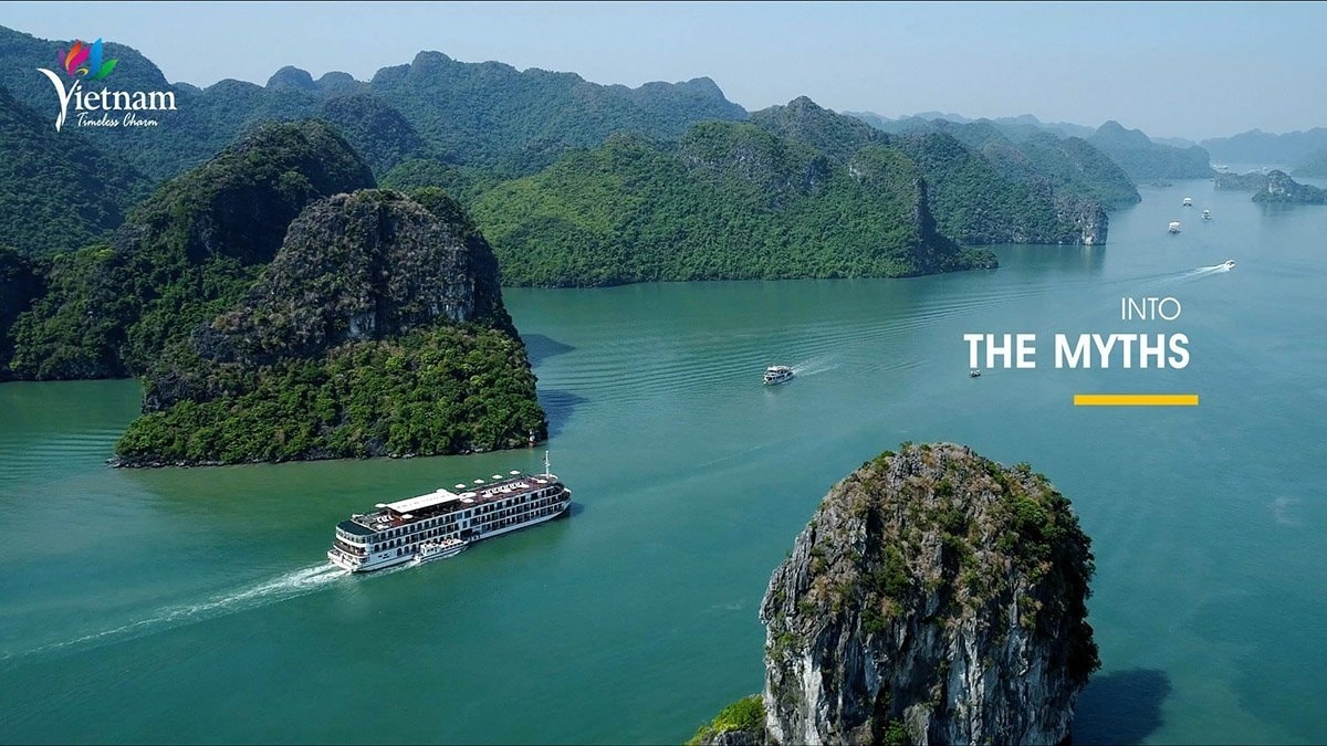 Đến với vẻ đẹp bất tận của Kỳ quan thiên nhiên thế giới Vịnh Hạ Long