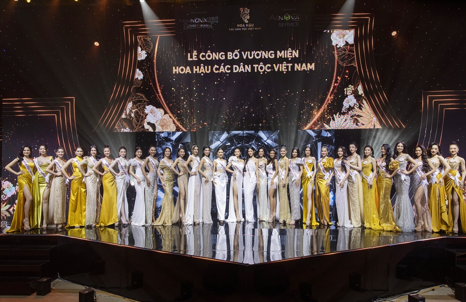 Gương mặt Top 30 thí sinh thi tài trong đêm Chung kết Hoa hậu các dân tộc Việt Nam 2022 Gương mặt Top 30 thí sinh thi tài trong đêm Chung kết Hoa hậu các dân tộc Việt Nam 2022