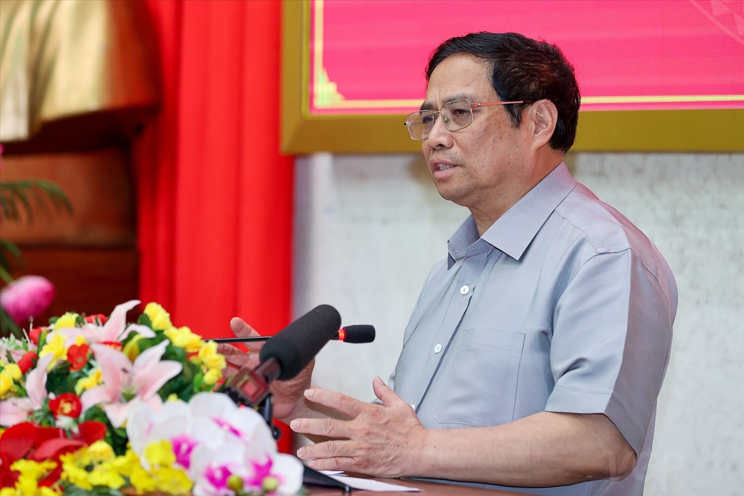 Thủ tướng Phạm Minh Chính: Hậu Giang cần tận dụng hiệu quả mọi tiềm năng khác biệt, cơ hội nổi trội, lợi thế cạnh tranh, vươn lên mạnh mẽ bằng sức mạnh nội sinh, không trông chờ, ỷ lại. Ảnh VGP/Nhật Bắc Thủ tướng Phạm Minh Chính: Hậu Giang cần tận dụng hiệu quả mọi tiềm năng khác biệt, cơ hội nổi trội, lợi thế cạnh tranh, vươn lên mạnh mẽ bằng sức mạnh nội sinh, không trông chờ, ỷ lại. Ảnh VGP/Nhật Bắc