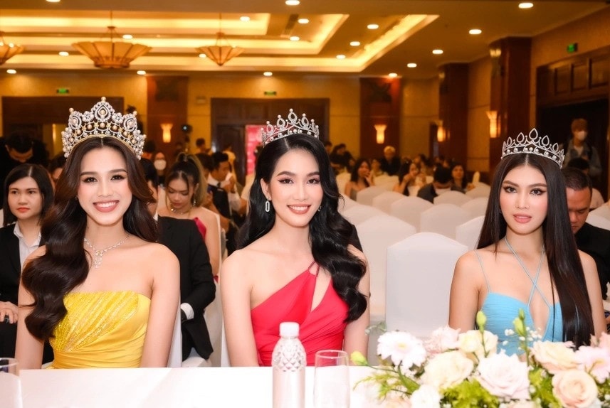 Nhiều người đã hài hước ví von 