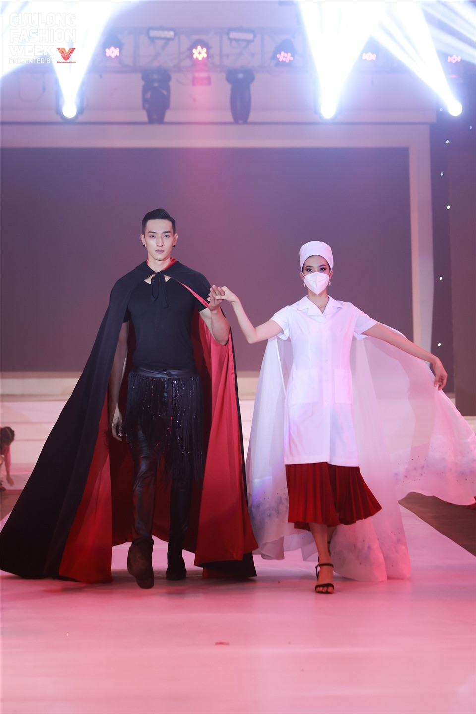 Ấn tượng “Cửu Long Fashion Week 2022” 8