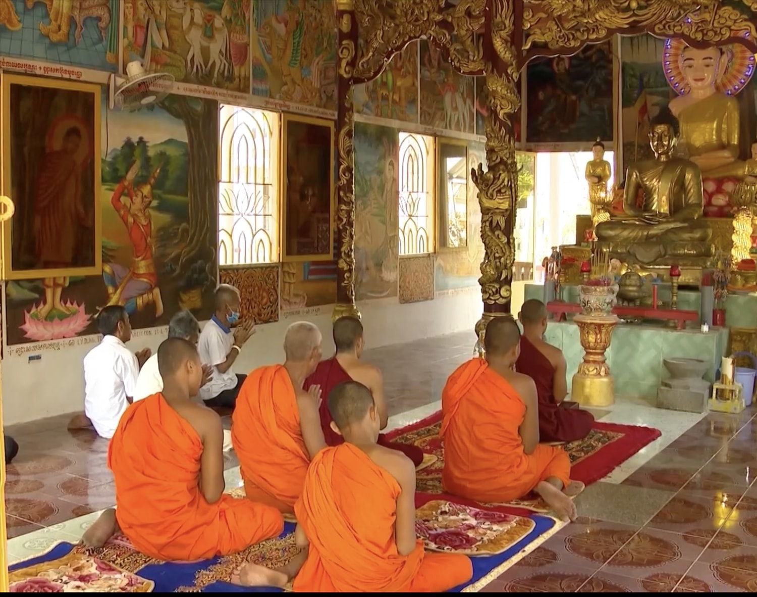 Chùa Aranhứt là nơi nuôi dưỡng nhiều cán bộ cách mạng nên thường xuyên bị đánh phá. Năm 1968, khu chánh điện bị bom Mỹ phá hủy hoàn toàn, sau này được xây dựng lại. (Trong ảnh: Một góc khu chánh điện chùa Aranhứt được xây dựng lại)