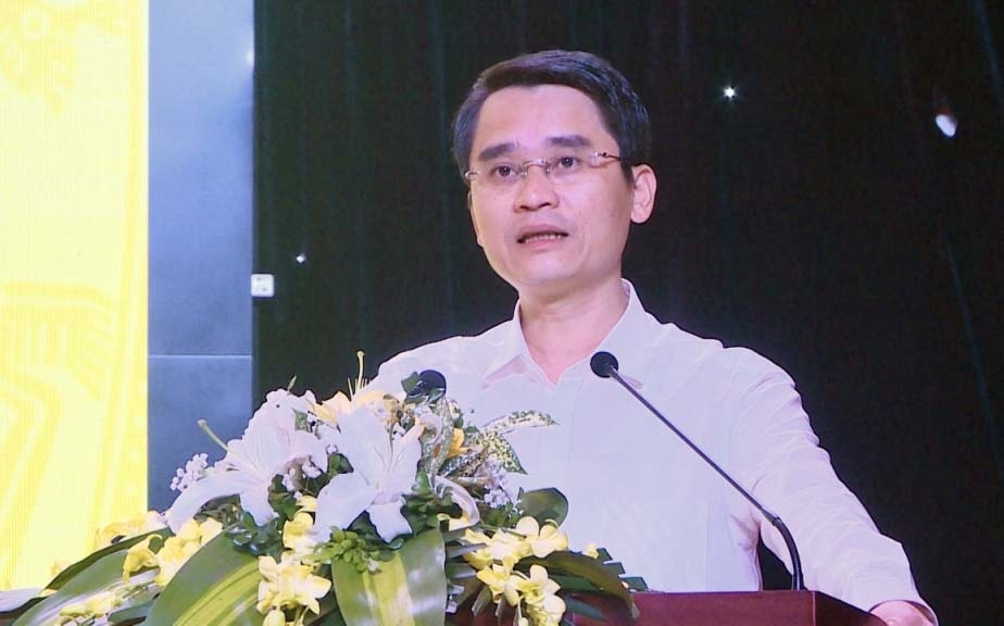 Ông Phạm Văn Thành - Phó Chủ tịch UBND tỉnh Quảng Ninh phát biểu chào mừng Hội nghị Ông Phạm Văn Thành - Phó Chủ tịch UBND tỉnh Quảng Ninh phát biểu chào mừng Hội nghị