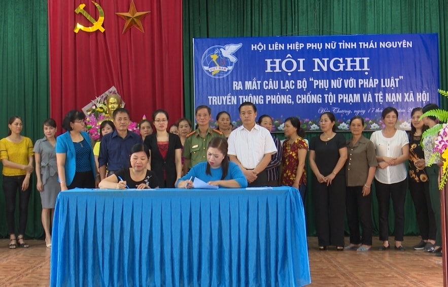 Hoạt động của Câu lạc bộ Phụ nữ với pháp luật tại xã Hóa Trung huyện Đồng Hỷ đã tích cực trong công tác tuyên truyền phòng chống tảo hôn ở cơ sở Hoạt động của Câu lạc bộ Phụ nữ với pháp luật tại xã Hóa Trung huyện Đồng Hỷ đã tích cực trong công tác tuyên truyền phòng chống tảo hôn ở cơ sở