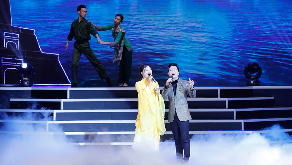 Tái hiện mùa thu lịch sử qua Chương trình nghệ thuật “Nắng Ba Đình” 2