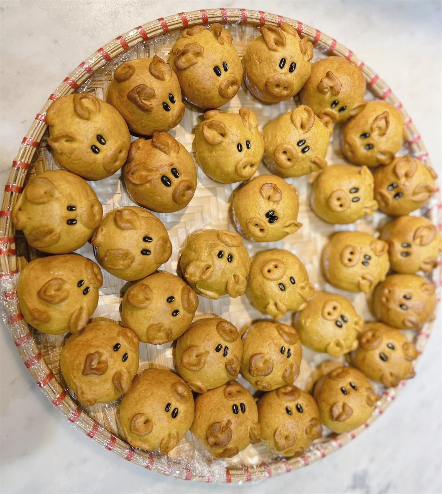 Bánh nướng hình con lợn đất
