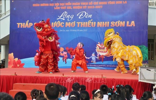 Tiết mục múa Lân truyền thống tại chương trình. 