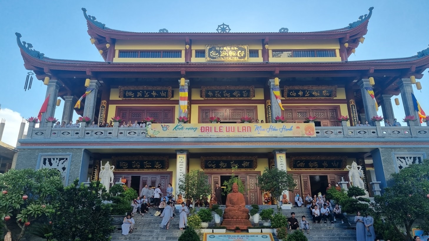 Đại hùng Bảo điện chùa Diệc đã được xây dựng xong Đại hùng Bảo điện chùa Diệc đã được xây dựng xong