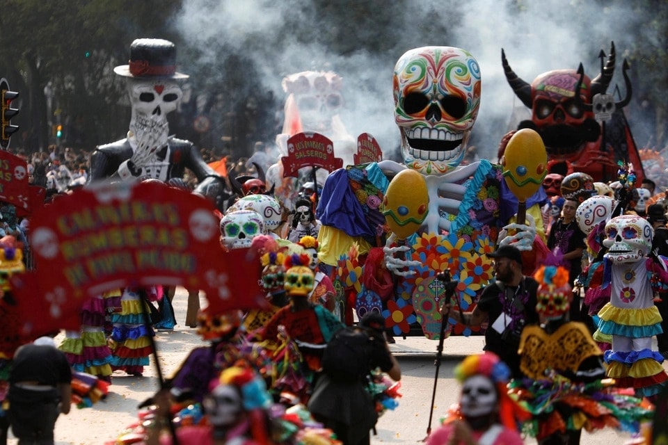 được coi là ngày lễ quốc gia của Mexico. Lễ hội người chết là lễ hội lâu đời nhất ở Mexico với lịch sử khoảng 3.000 năm