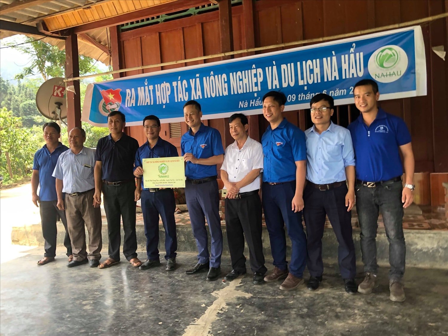 Tỉnh Đoàn Yên Bái tới dự và chúc mừng ra mắt HTX Nông nghiệp và Du lịch Nà Hẩu Tỉnh Đoàn Yên Bái tới dự và chúc mừng ra mắt HTX Nông nghiệp và Du lịch Nà Hẩu