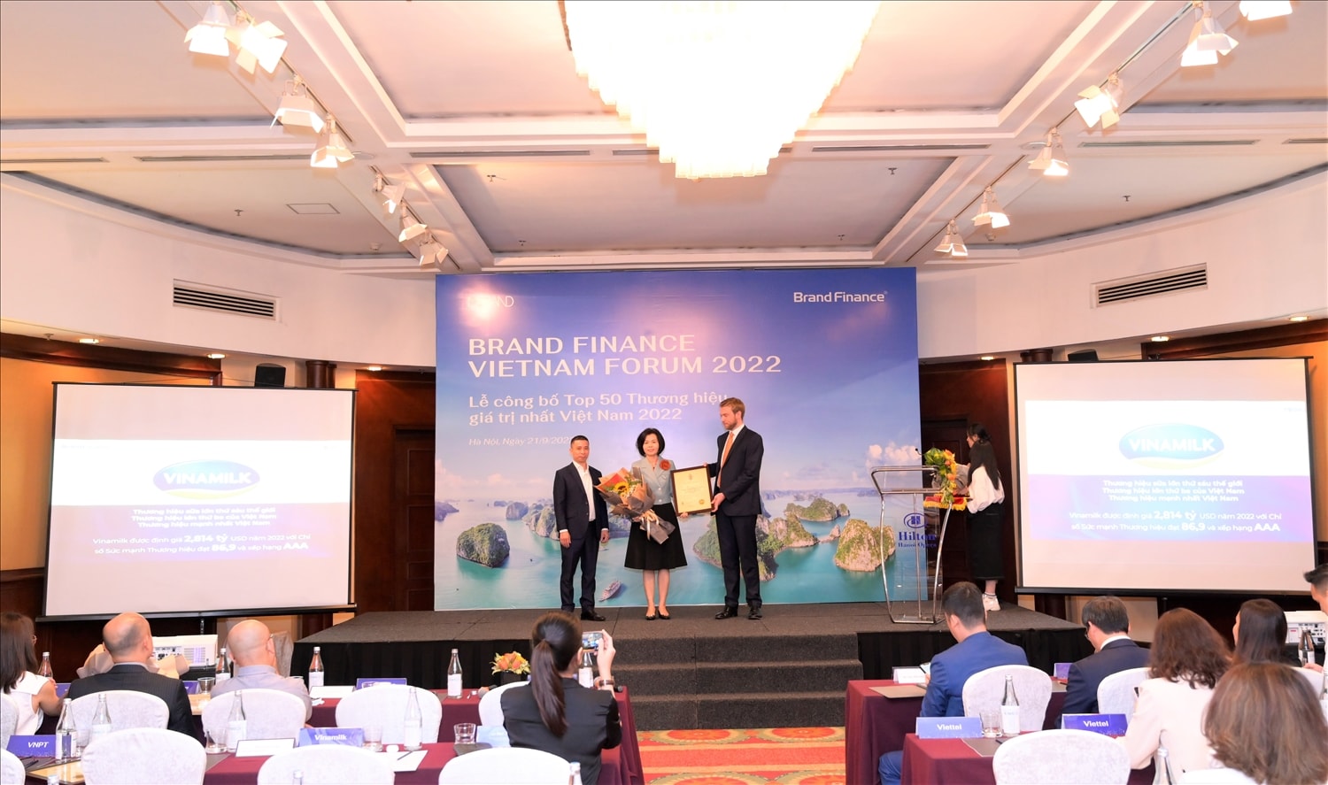 Vinamilk là thương hiệu thực phẩm giá trị nhất với định giá hơn 2,8 tỷ USD Vinamilk là thương hiệu thực phẩm giá trị nhất với định giá hơn 2,8 tỷ USD