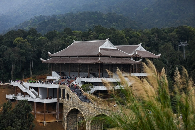 Ga cáp treo Tây Yên Tử