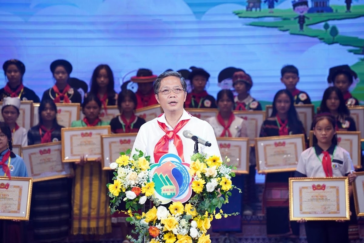 Ông Trần Tuấn Anh - Ủy viên Bộ Chính trị, Trưởng ban Kinh tế Trung ương phát biểu tại buổi lễ