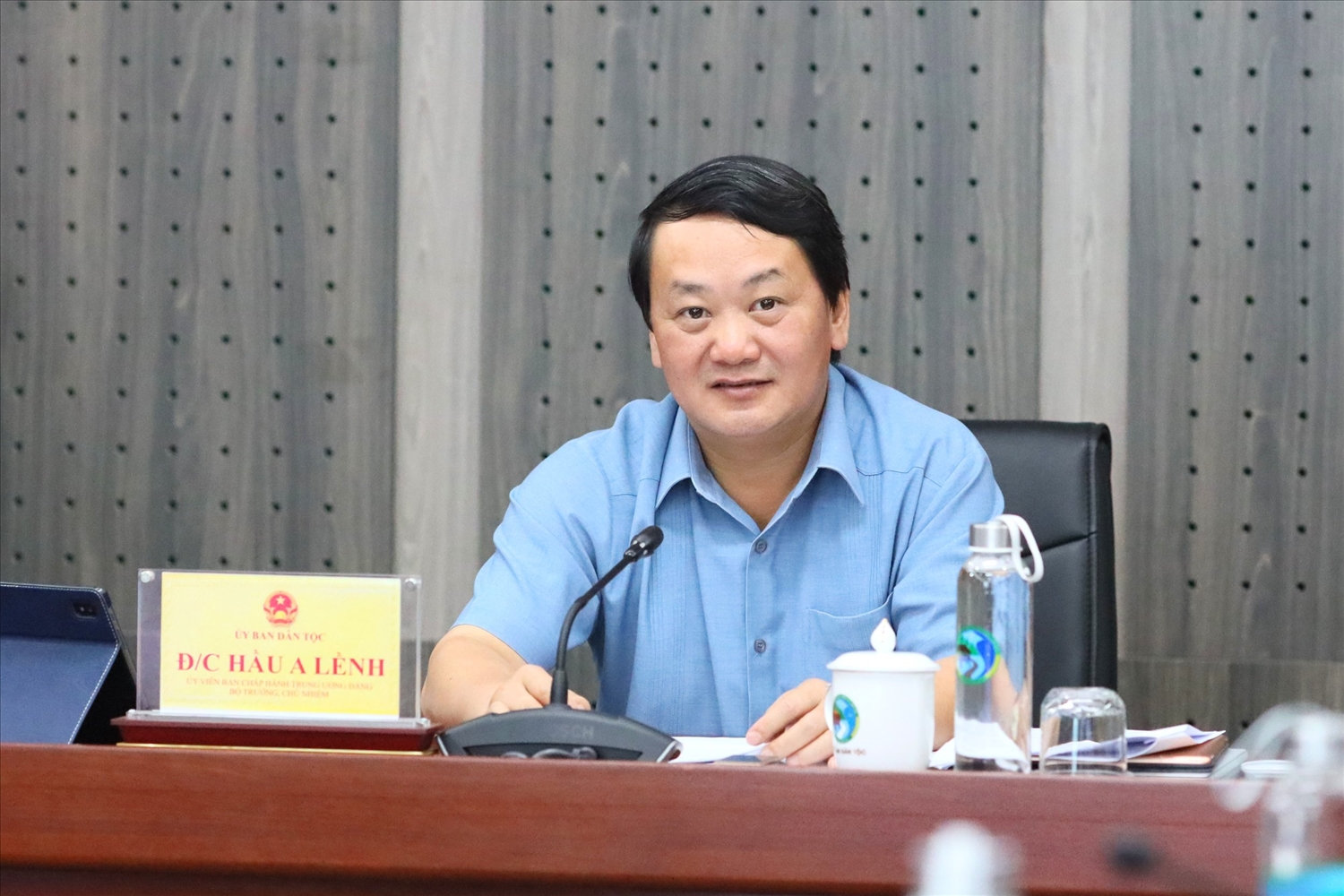 Bộ trưởng, Chủ nhiệm UBDT Hầu A Lềnh phát biểu chỉ đạo tại cuộc họp giao ban tuần 39 Bộ trưởng, Chủ nhiệm UBDT Hầu A Lềnh phát biểu chỉ đạo tại cuộc họp giao ban tuần 39