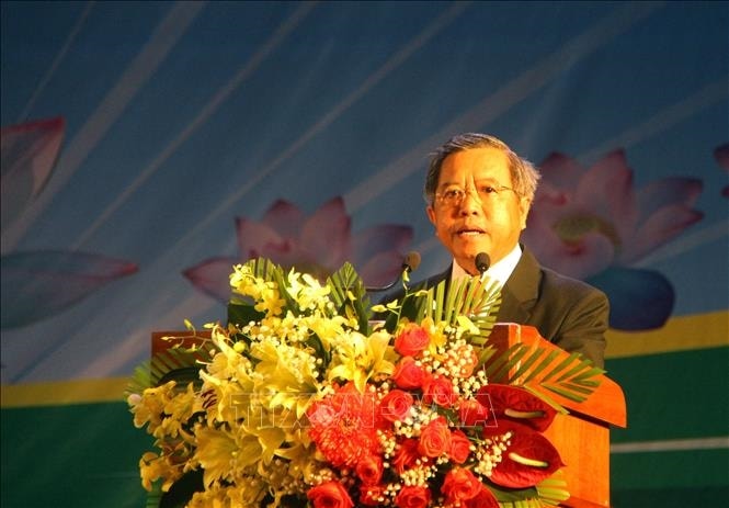 Ông Boviengkham Vongdala, Ủy viên Trung ương Đảng, Bộ trưởng Bộ Công nghệ và Truyền thông, Chủ tịch Hội hữu nghị Lào-Việt Nam phát biểu tại lễ khai mạc. (Ảnh: Nguyên Linh/TTXVN)