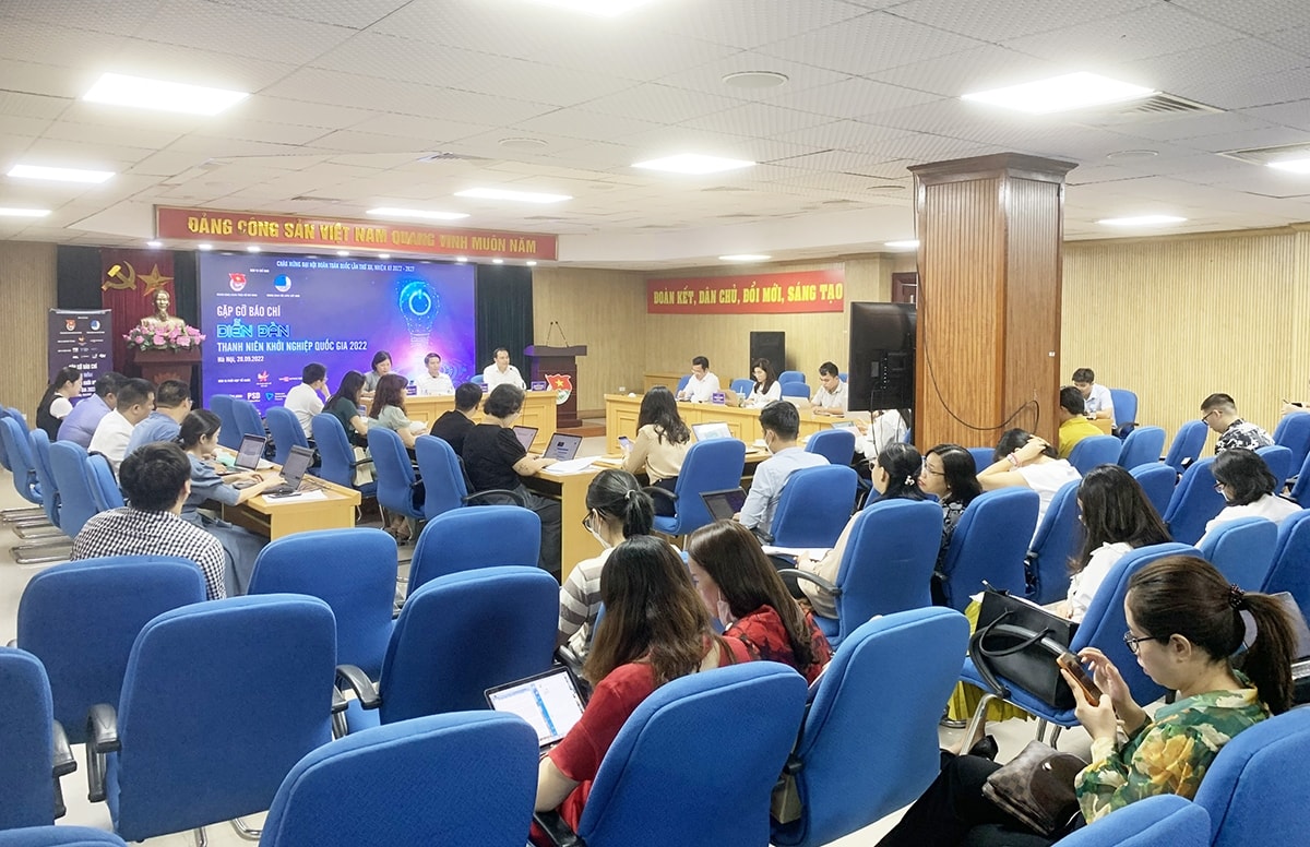 Quang cảnh buổi Họp báo