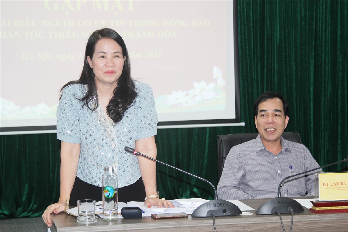 Bà Lương Thị Việt Yến - Phó Vụ trưởng Vụ Dân tộc thiểu số phát biểu tại buổi gặp mặt Bà Lương Thị Việt Yến - Phó Vụ trưởng Vụ Dân tộc thiểu số phát biểu tại buổi gặp mặt
