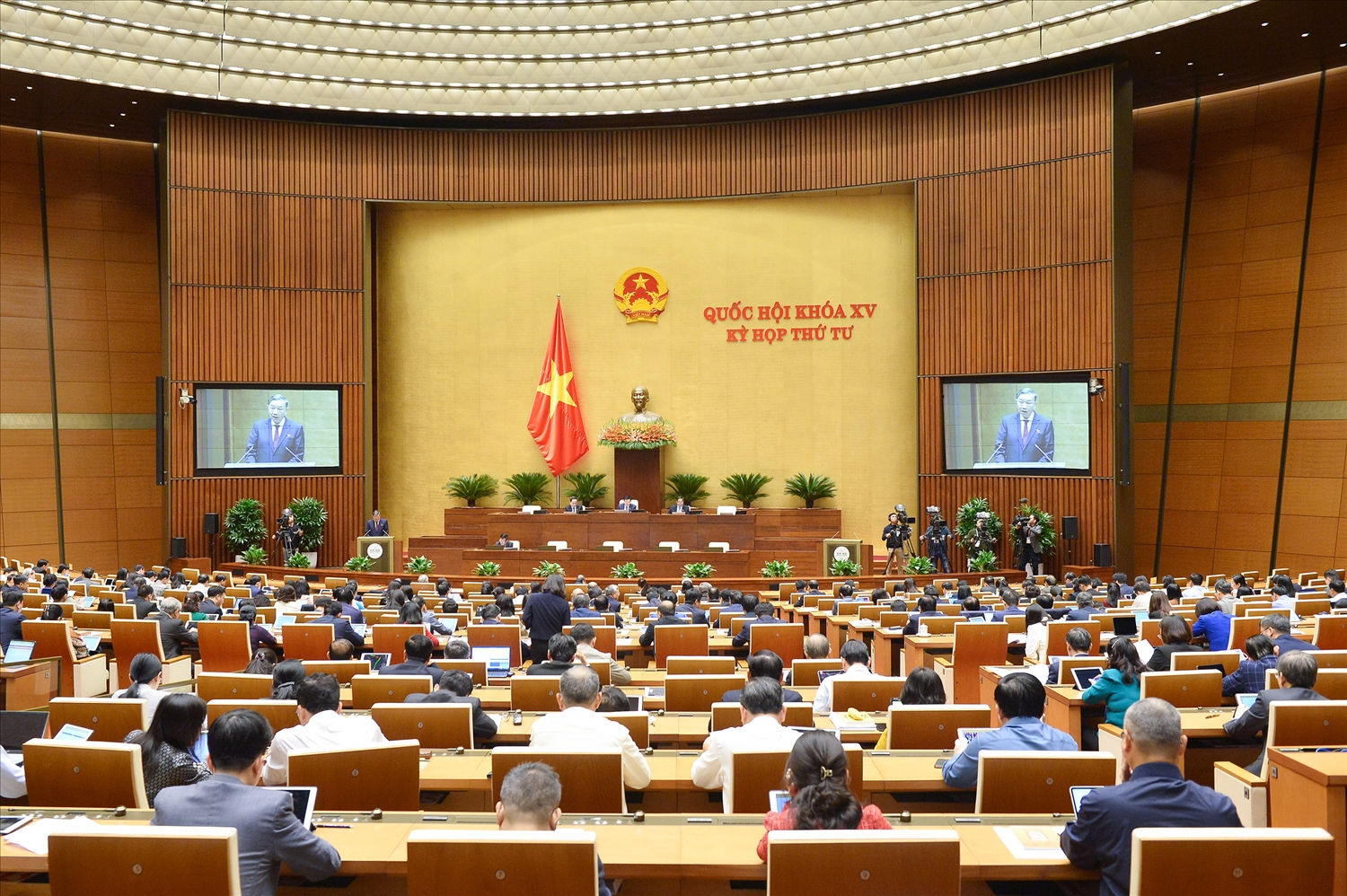 Quang cảnh phiên họp Quang cảnh phiên họp