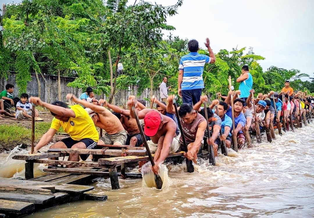 Đồng bào Khmer ra sức tập luyện cho ngày hội lớn Đồng bào Khmer ra sức tập luyện cho ngày hội lớn
