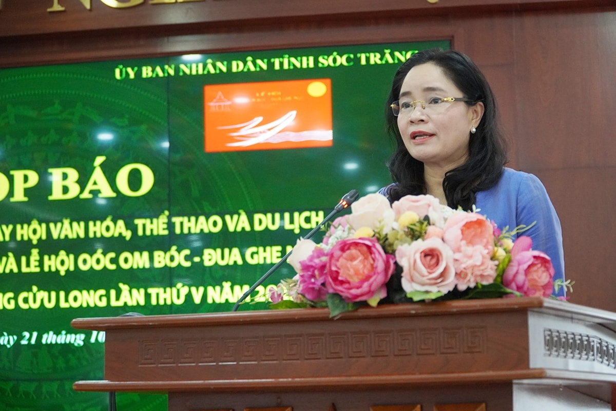 Bà Trịnh Thị Thủy - Thứ trưởng Bộ Văn hóa Thể thao và Du tịch chủ trì buổi họp báo Bà Trịnh Thị Thủy - Thứ trưởng Bộ Văn hóa Thể thao và Du tịch chủ trì buổi họp báo