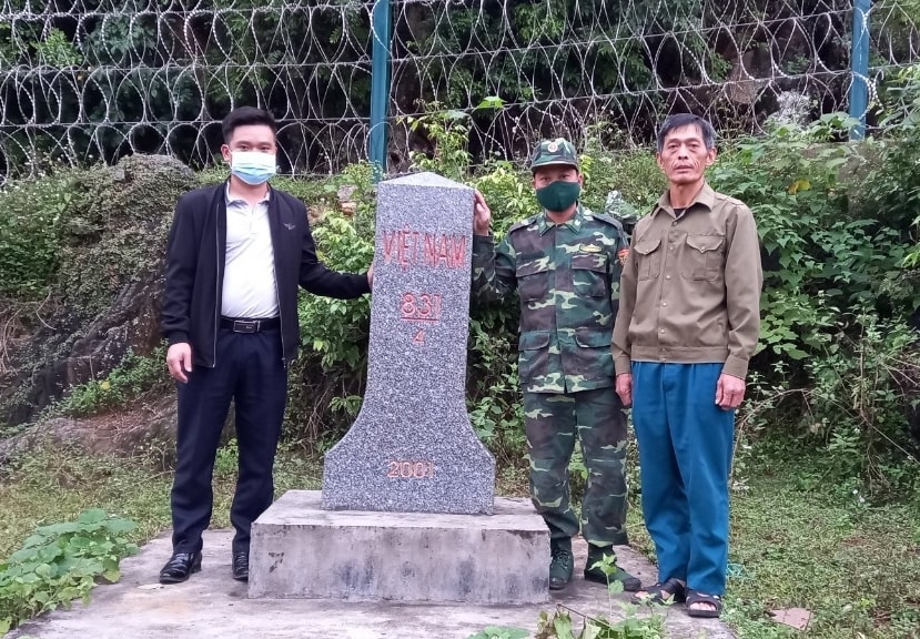 Người dân ngày càng có ý thức, trách nhiệm bảo vệ chủ quyền biên giới quốc gia Người dân ngày càng có ý thức, trách nhiệm bảo vệ chủ quyền biên giới quốc gia