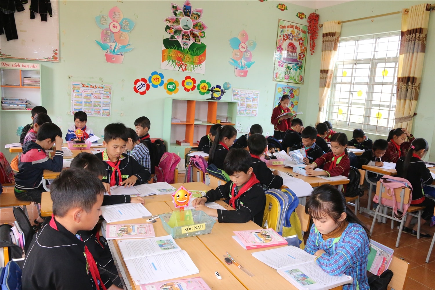 Báo Dân tộc và Phát triển đã kịp thời phản ánh các thông tin về chính sách giáo dục dân tộc 
