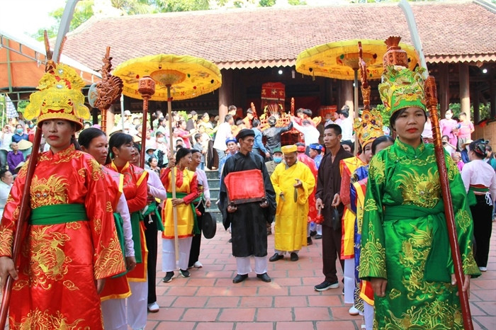 Nghi lễ rước kiệu tại Lễ hội Mường Đòn