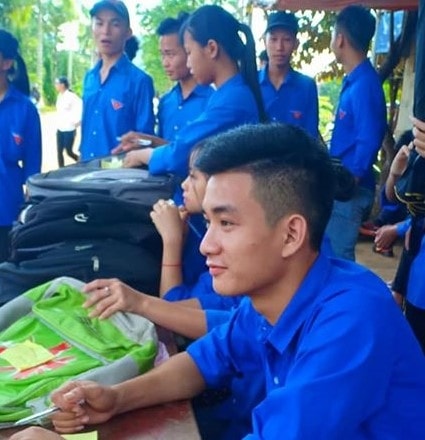 Anh Lê Văn Thương, không chỉ làm kinh tế giỏi, còn là cán bộ Đoàn năng động trong mọi phong trào, hoạt động của Đoàn thanh niên địa phương