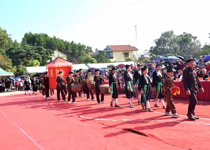 Đám cưới của người Sán Dìu được tái hiện trong Ngày hội Đám cưới của người Sán Dìu được tái hiện trong Ngày hội