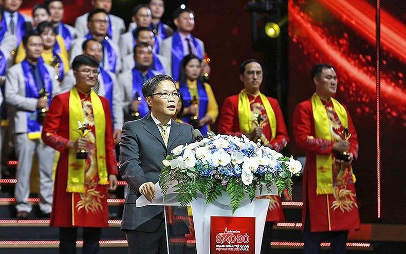 Trưởng ban Kinh tế Trung ương Trần Tuấn Anh phát biểu ý kiến tại buổi lễ
